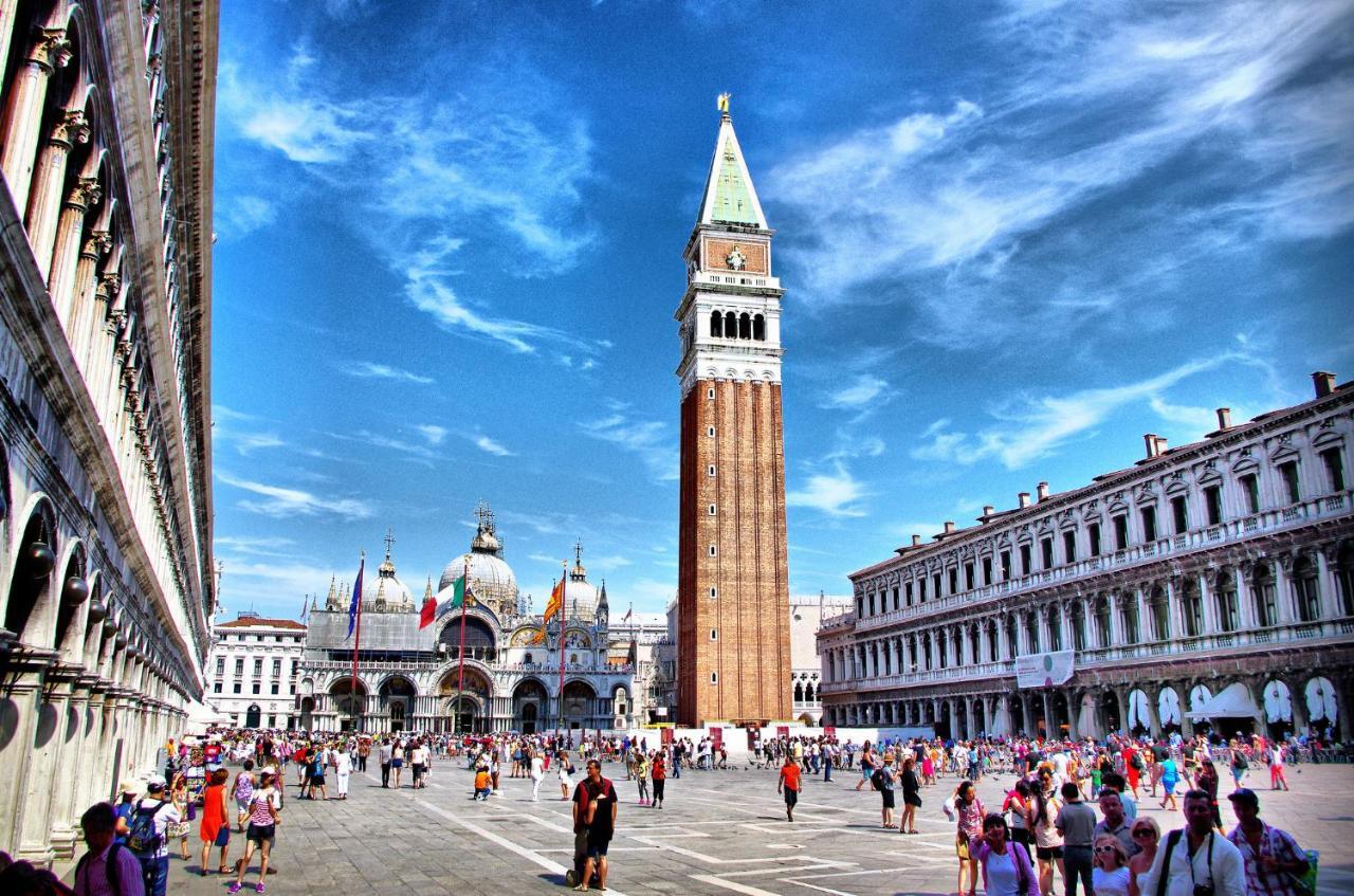 Raggio Di Sole Dietro Piazza San Marco Венеция Экстерьер фото